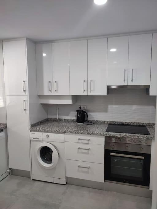 Sunny Guadalmina Apartment ماربيا المظهر الخارجي الصورة