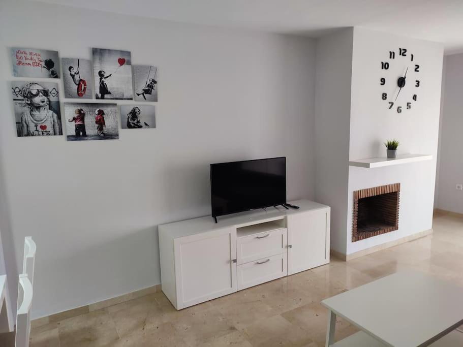 Sunny Guadalmina Apartment ماربيا المظهر الخارجي الصورة